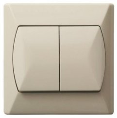 Dvojitý vypínač béžový