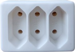 Rozbočka síťová plochá 3 zásuvky