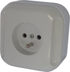Dvojitá zásuvka povrchová P230 P