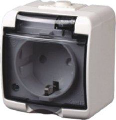 Jednoduchá zásuvka s klapkou bílá