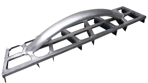 Škrabák na omítky